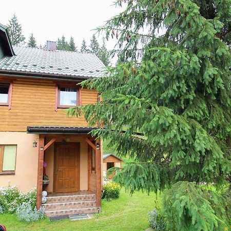 Hrystyna Yablunytsya Exterior foto