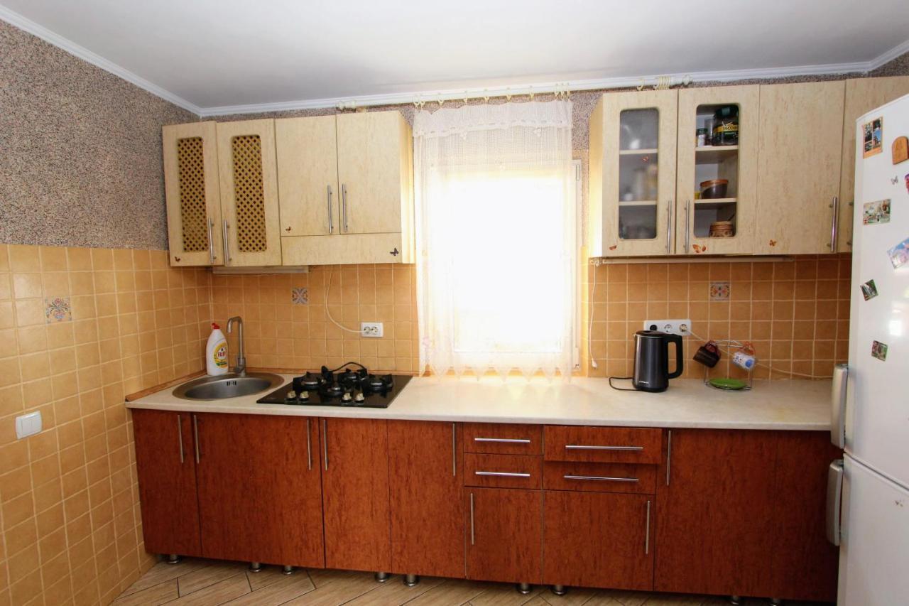 Hrystyna Yablunytsya Exterior foto